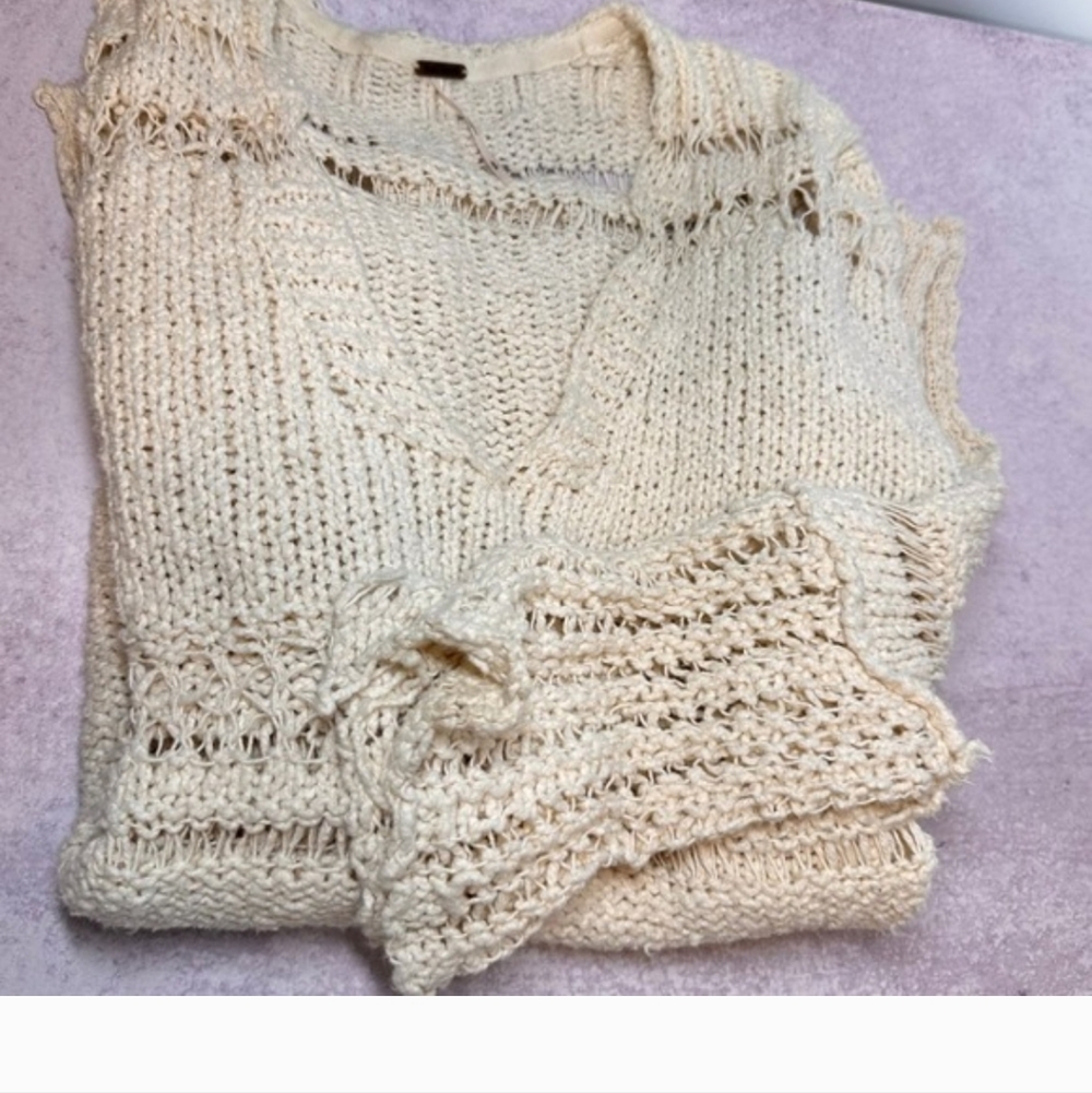 Free People Sweater - Picture 2 of 11
